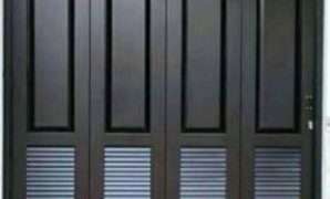 Desain Pintu Garasi Besi